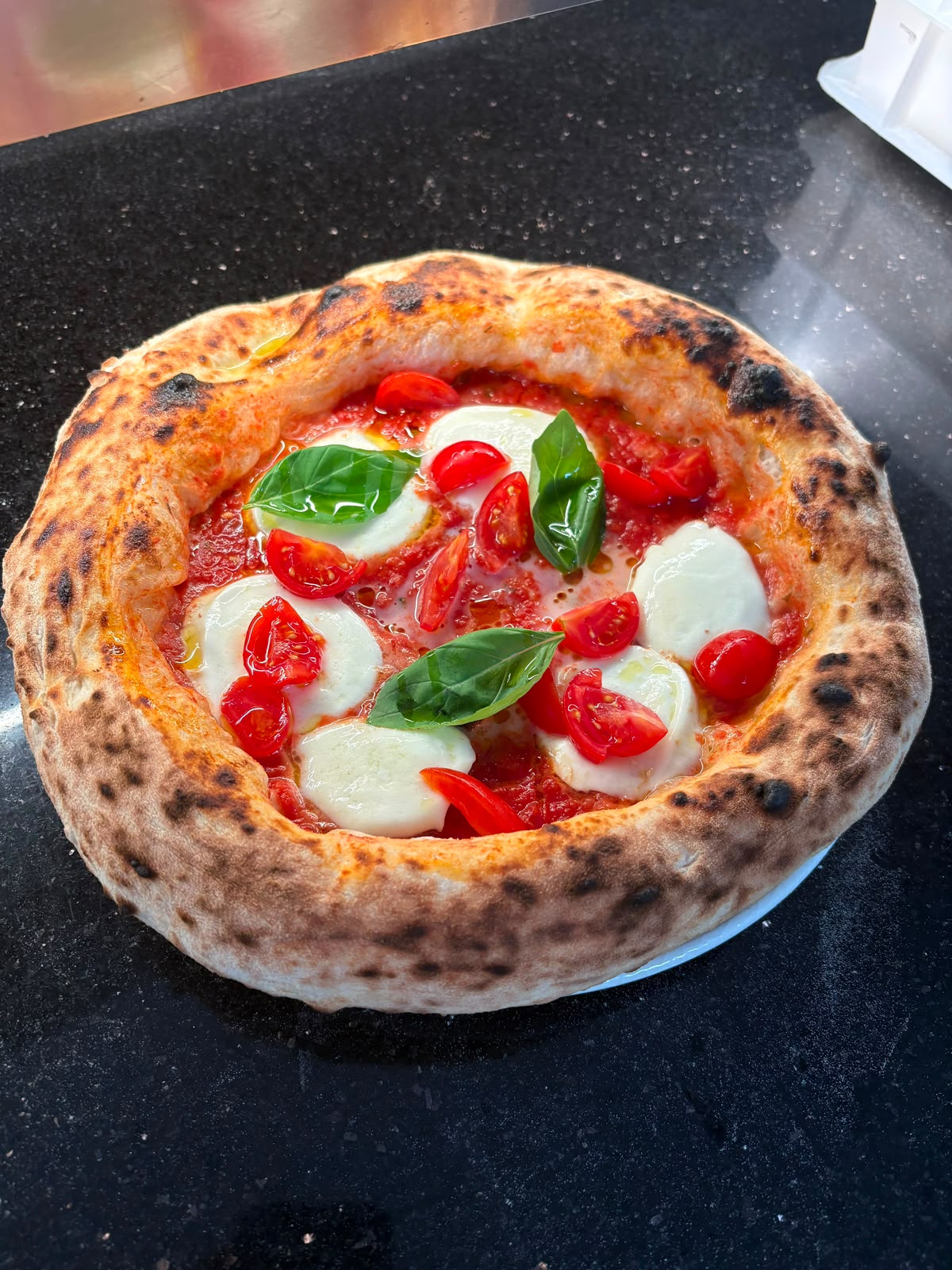 Pizza Napoletană